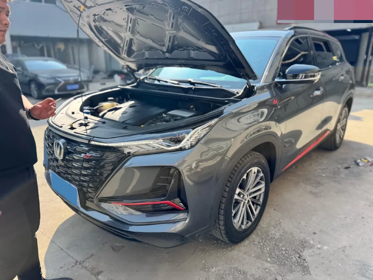 2022 ChangAn CS75 Plus 1.5T 178HP L4 6AT,autocango,china used car exporter,china ev exporter,chinese used car exporter,chinese used ev exporter