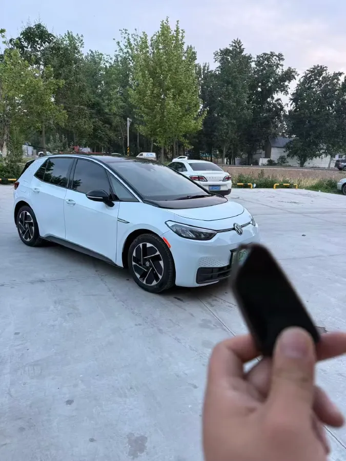 2023 Volkswagen ID.3 BEV 52.8KWH,autocango,china used car exporter,china ev exporter,chinese used car exporter,chinese used ev exporter