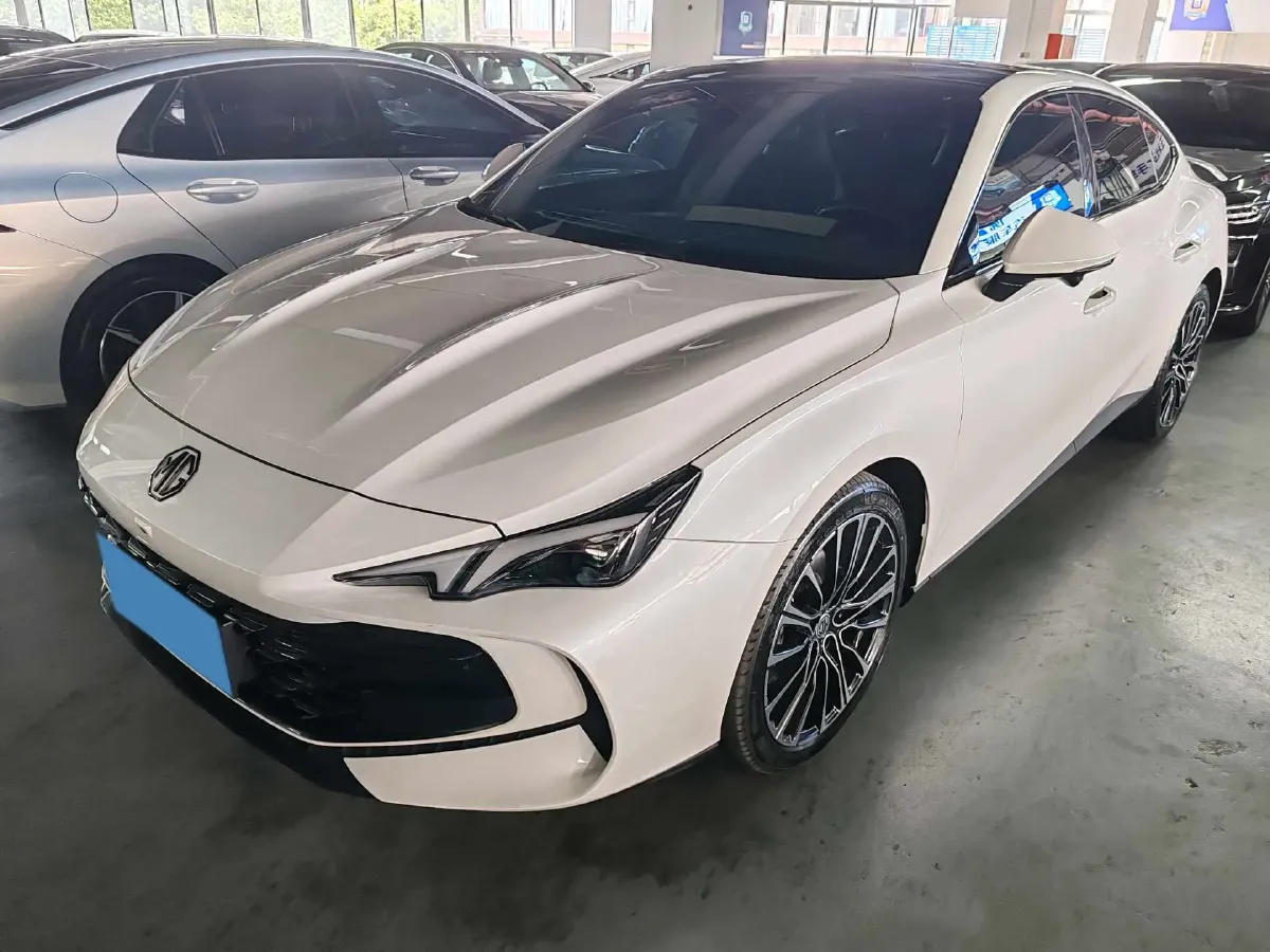 2025 MG 7 1.5T 188HP L4 7DCT,autocango,china used car exporter,china ev exporter,chinese used car exporter,chinese used ev exporter