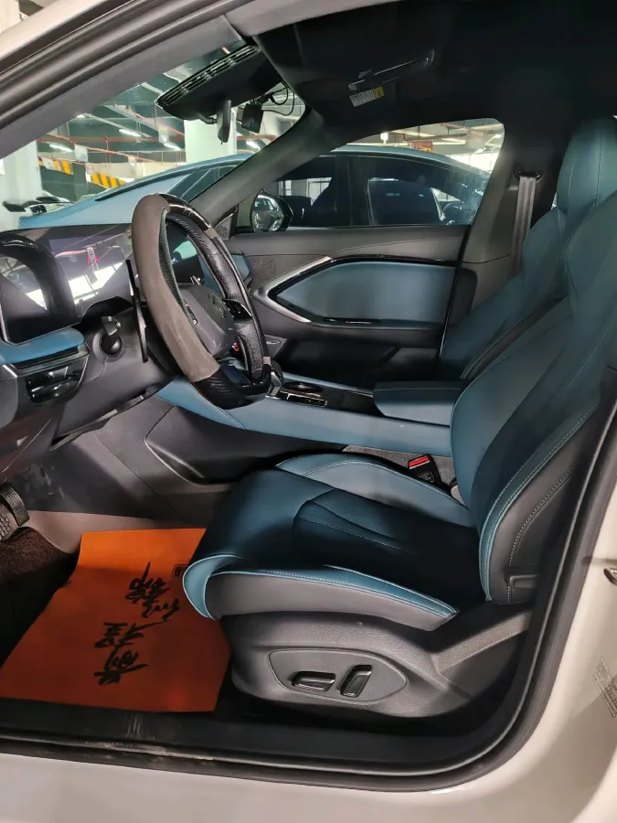 2025 MG 7 1.5T 188HP L4 7DCT,autocango,china used car exporter,china ev exporter,chinese used car exporter,chinese used ev exporter