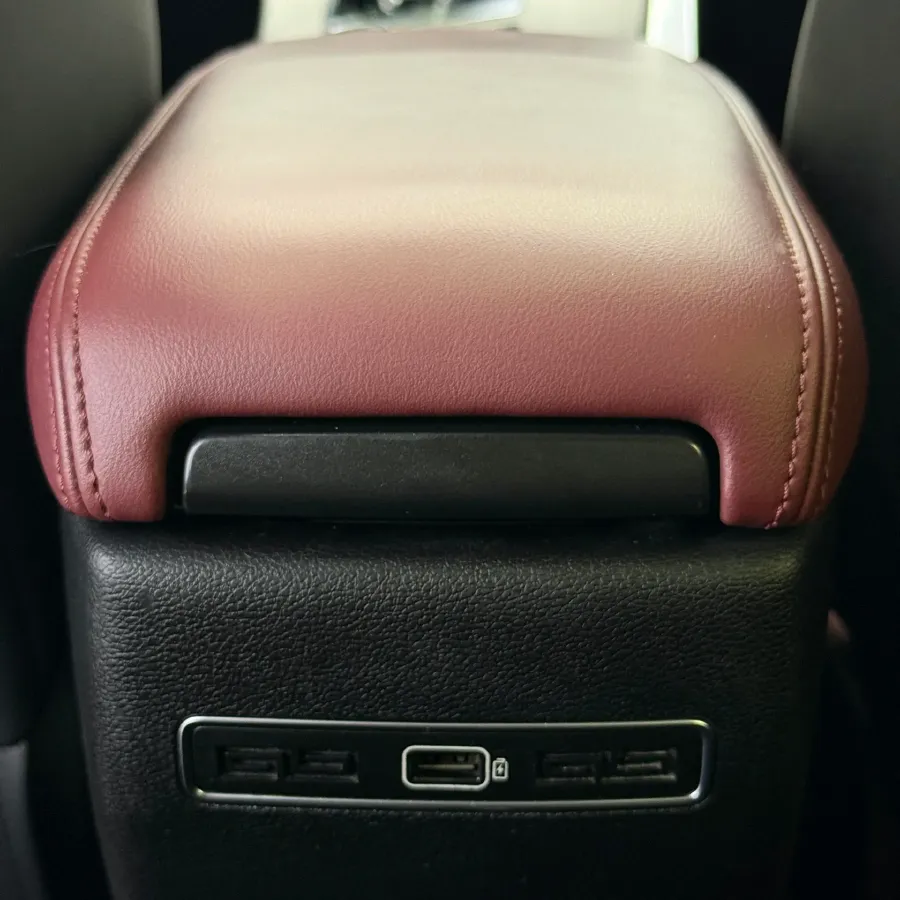 2021 Geely Coolray 1.4T 141HP L4 6DCT,autocango,china used car exporter,china ev exporter,chinese used car exporter,chinese used ev exporter