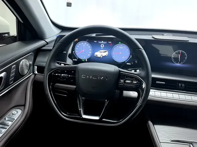 2025 Chery Tiggo 8 PRO 1.6T 197HP L4 7DCT,autocango,china used car exporter,china ev exporter,chinese used car exporter,chinese used ev exporter