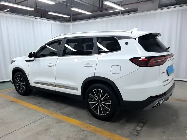 2025 Chery Tiggo 8 PRO 1.6T 197HP L4 7DCT,autocango,china used car exporter,china ev exporter,chinese used car exporter,chinese used ev exporter