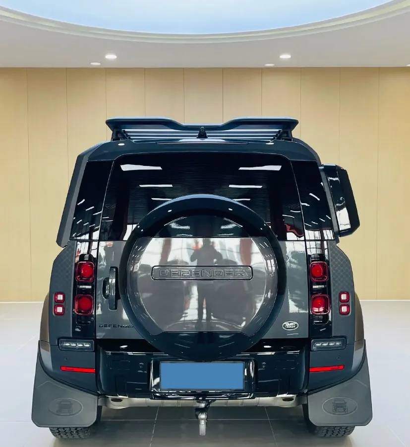 2023 Land Rover Defender 3.0T 400HP L6 8AT,autocango,china used car exporter,china ev exporter,chinese used car exporter,chinese used ev exporter