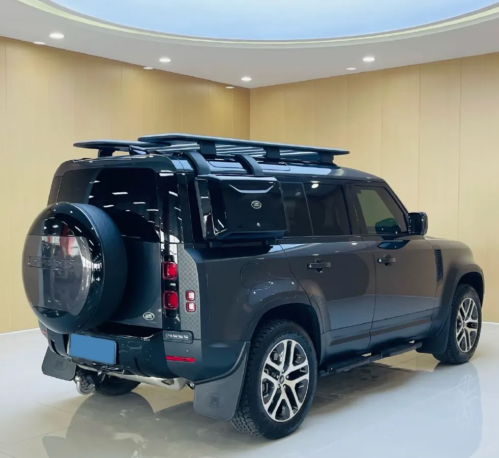 2023 Land Rover Defender 3.0T 400HP L6 8AT,autocango,china used car exporter,china ev exporter,chinese used car exporter,chinese used ev exporter