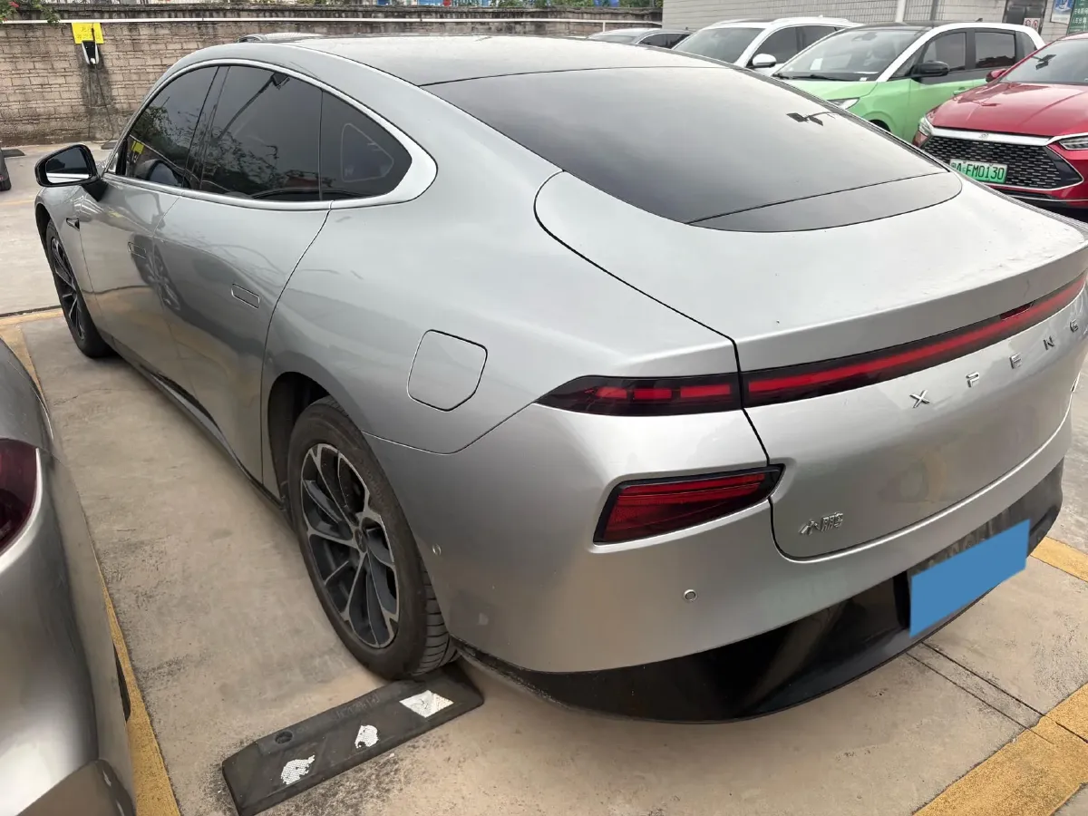 2020 Xpeng P7 BEV 70.8KWH,autocango,china used car exporter,china ev exporter,chinese used car exporter,chinese used ev exporter