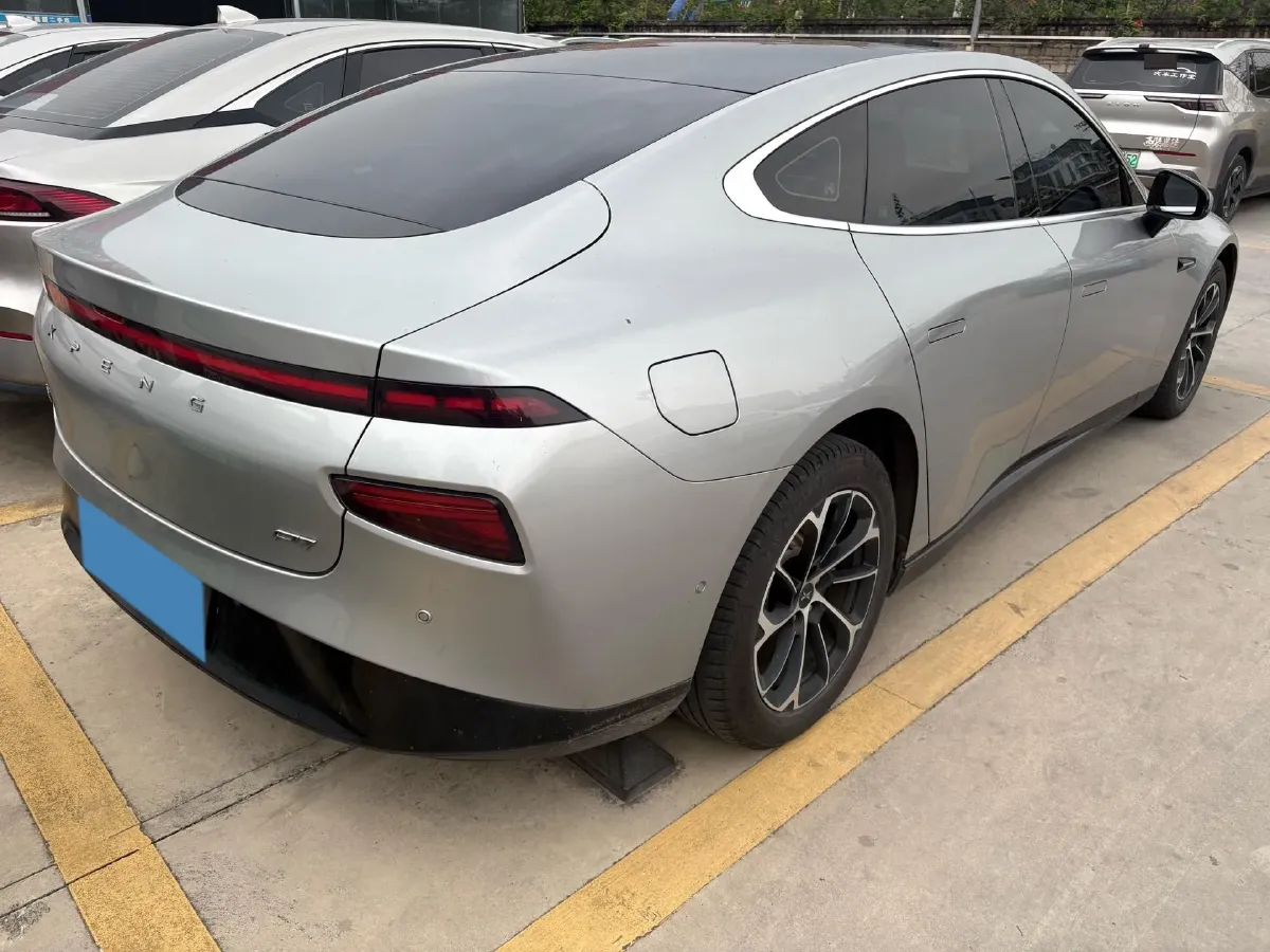2020 Xpeng P7 BEV 70.8KWH,autocango,china used car exporter,china ev exporter,chinese used car exporter,chinese used ev exporter