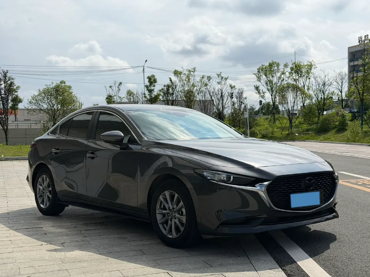 2022 Mazda 3 Axela 2.0L 158HP L4 6AT,autocango,china used car exporter,china ev exporter,chinese used car exporter,chinese used ev exporter