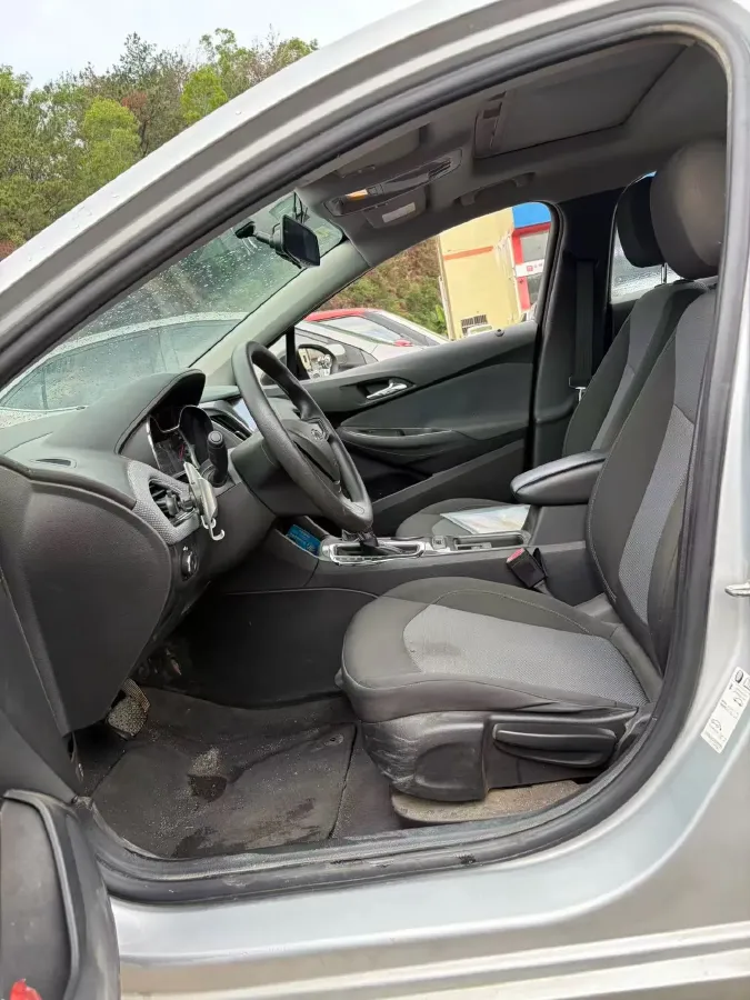 2018 Chevrolet Cruze 1.5L 114HP L4 6AT,autocango,china used car exporter,china ev exporter,chinese used car exporter,chinese used ev exporter