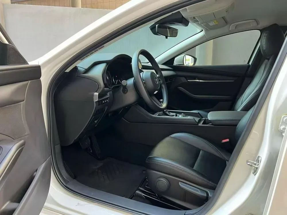 2023 Mazda 3 Axela 2.0L 158HP L4 6AT,autocango,china used car exporter,china ev exporter,chinese used car exporter,chinese used ev exporter