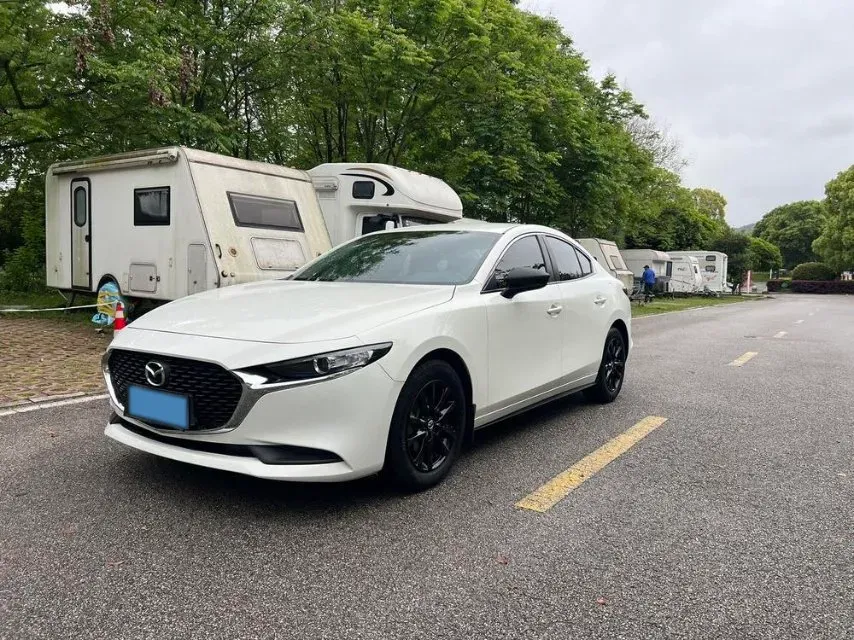 2023 Mazda 3 Axela 2.0L 158HP L4 6AT,autocango,china used car exporter,china ev exporter,chinese used car exporter,chinese used ev exporter