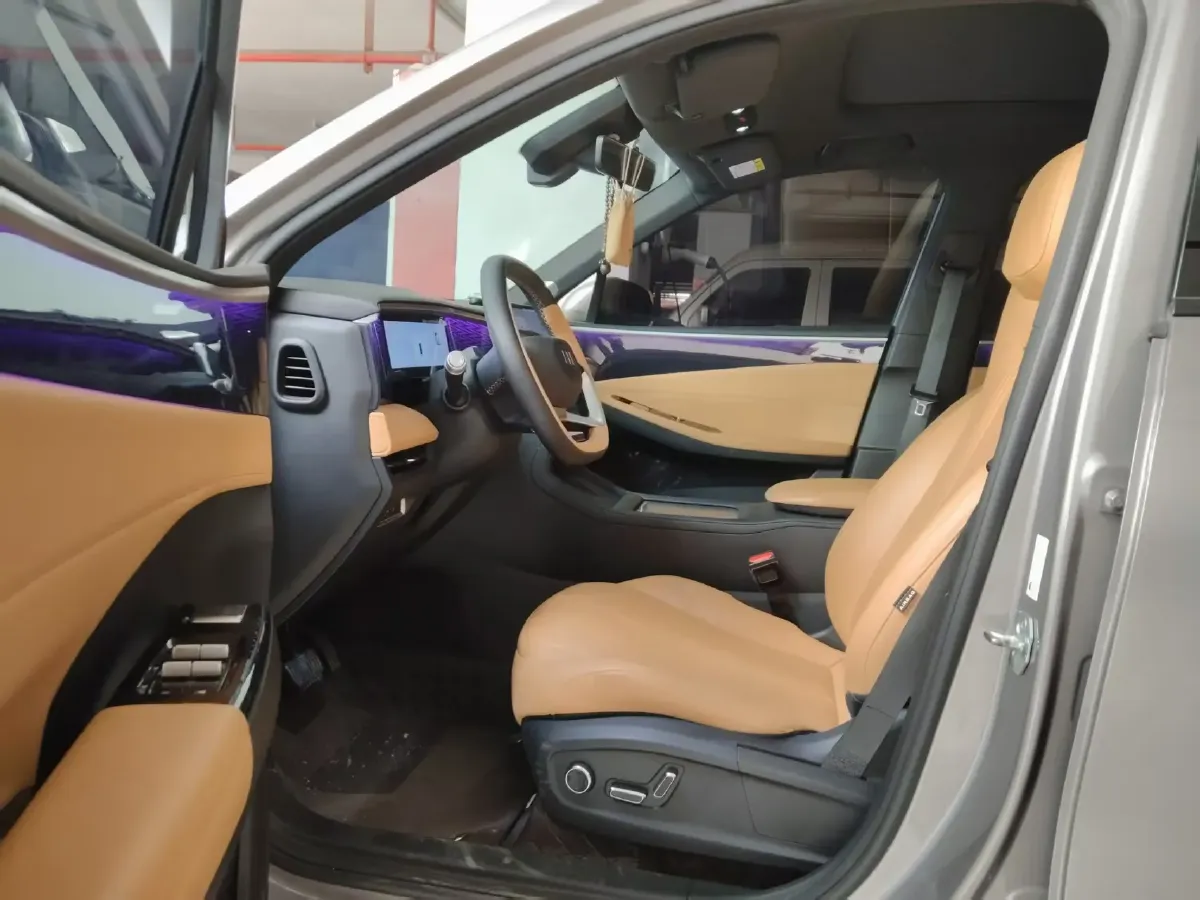 2023 Geely Galaxy L7 1.5T 163HP L4 3DHT PHEV 18.7KWH,autocango,china used car exporter,china ev exporter,chinese used car exporter,chinese used ev exporter