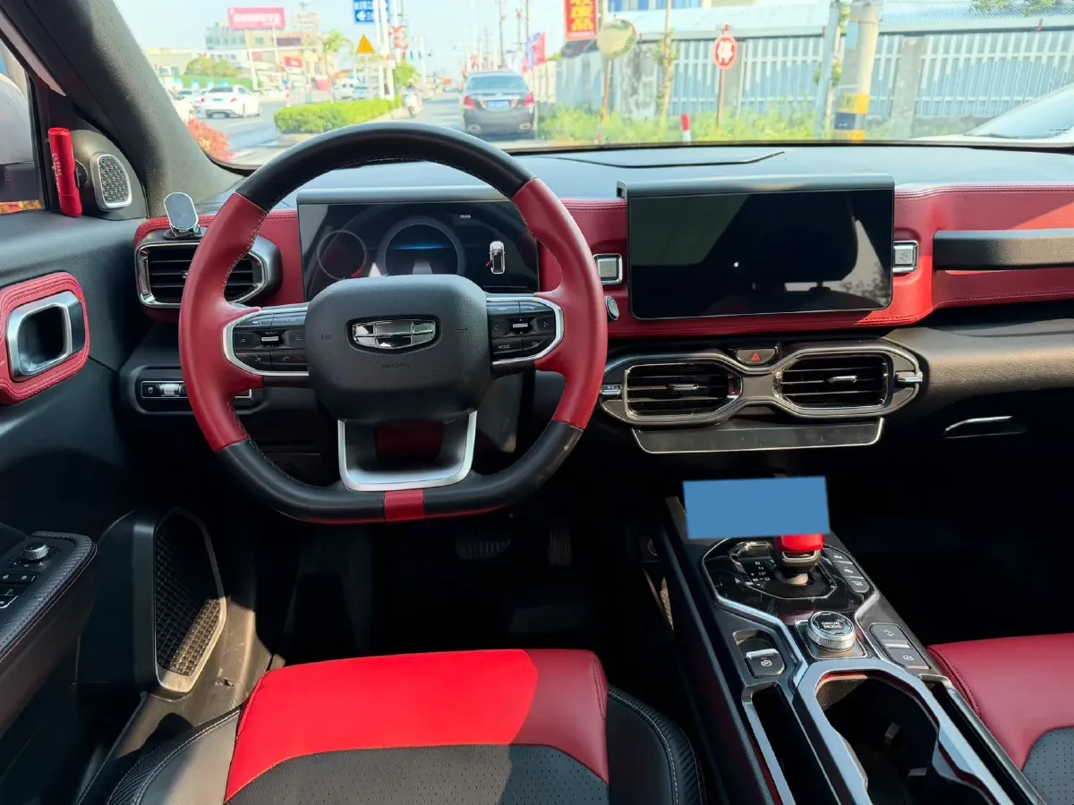 2020 Geely ICON 1.5T 177HP L3 7DCT,autocango,china used car exporter,china ev exporter,chinese used car exporter,chinese used ev exporter