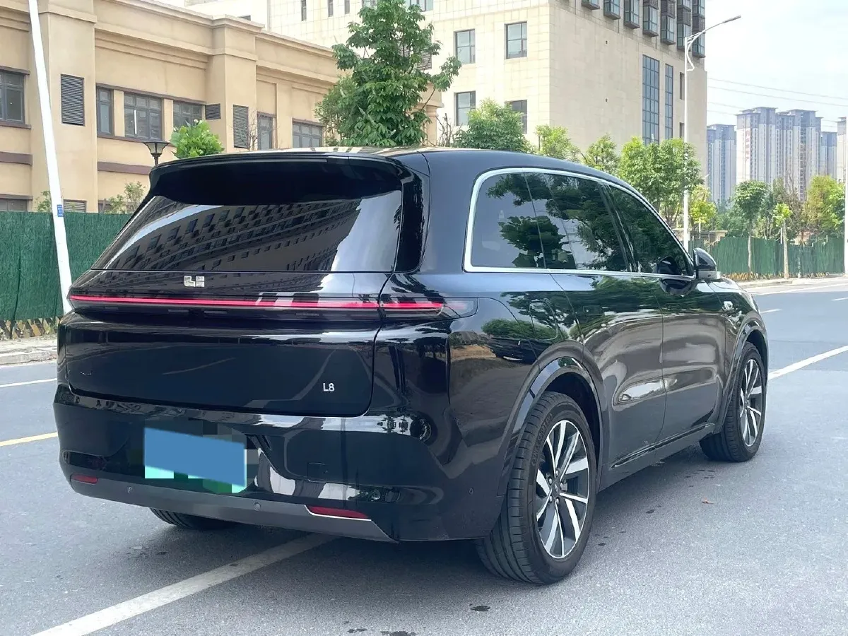 2023 Li L8 Range Extended 154HP REEV 40.9KWH,autocango,china used car exporter,china ev exporter,chinese used car exporter,chinese used ev exporter