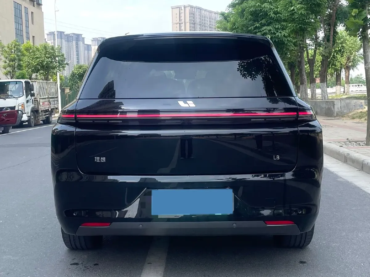 2023 Li L8 Range Extended 154HP REEV 40.9KWH,autocango,china used car exporter,china ev exporter,chinese used car exporter,chinese used ev exporter