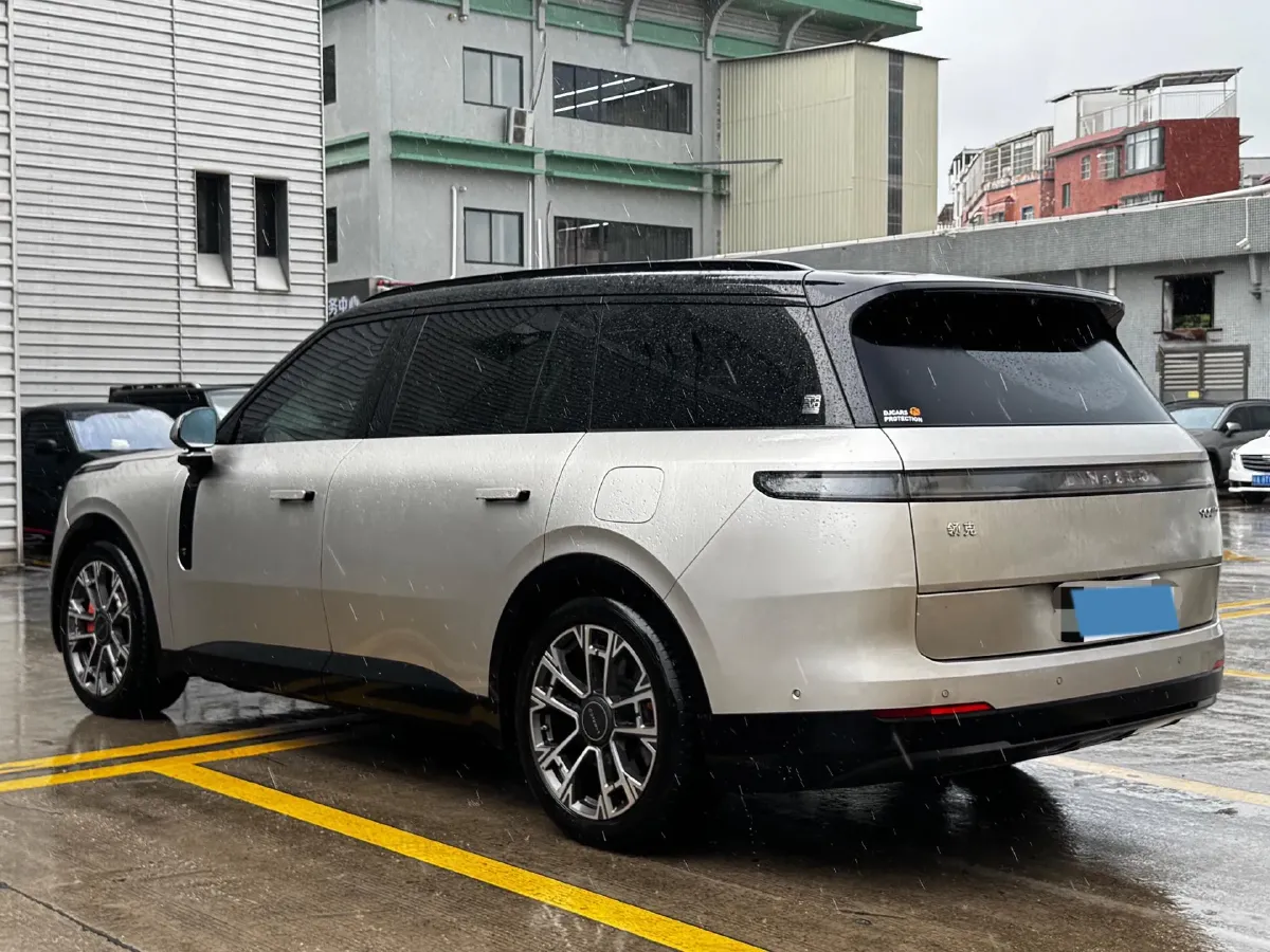 2025 LYNK&CO 900 2.0T 254HP L4 3DHT PHEV,autocango,china used car exporter,china ev exporter,chinese used car exporter,chinese used ev exporter