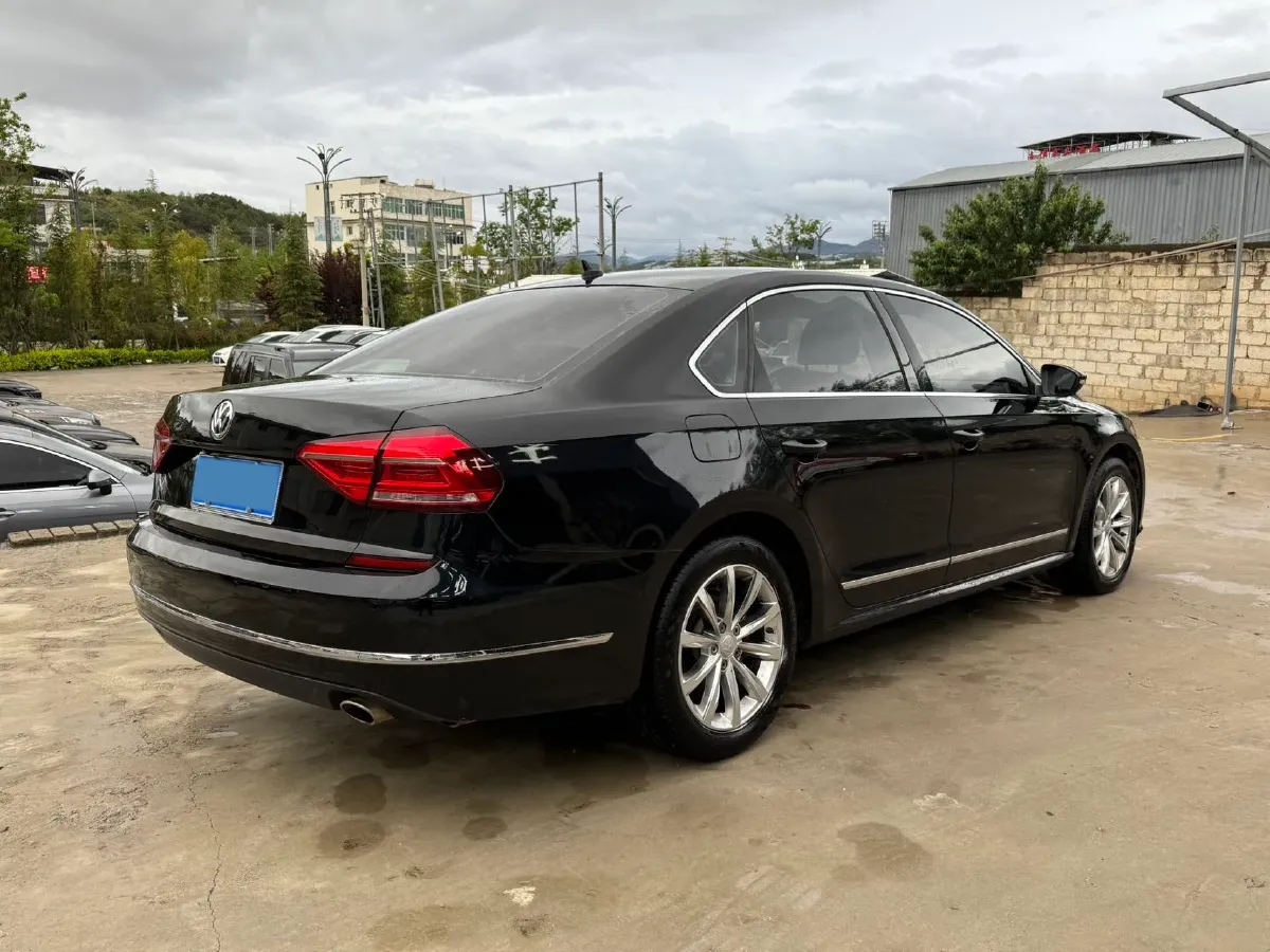 2017 Volkswagen Passat 1.8T 180HP L4 7DCT,autocango,china used car exporter,china ev exporter,chinese used car exporter,chinese used ev exporter