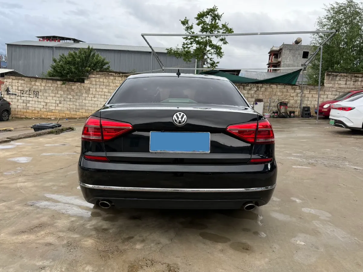 2017 Volkswagen Passat 1.8T 180HP L4 7DCT,autocango,china used car exporter,china ev exporter,chinese used car exporter,chinese used ev exporter