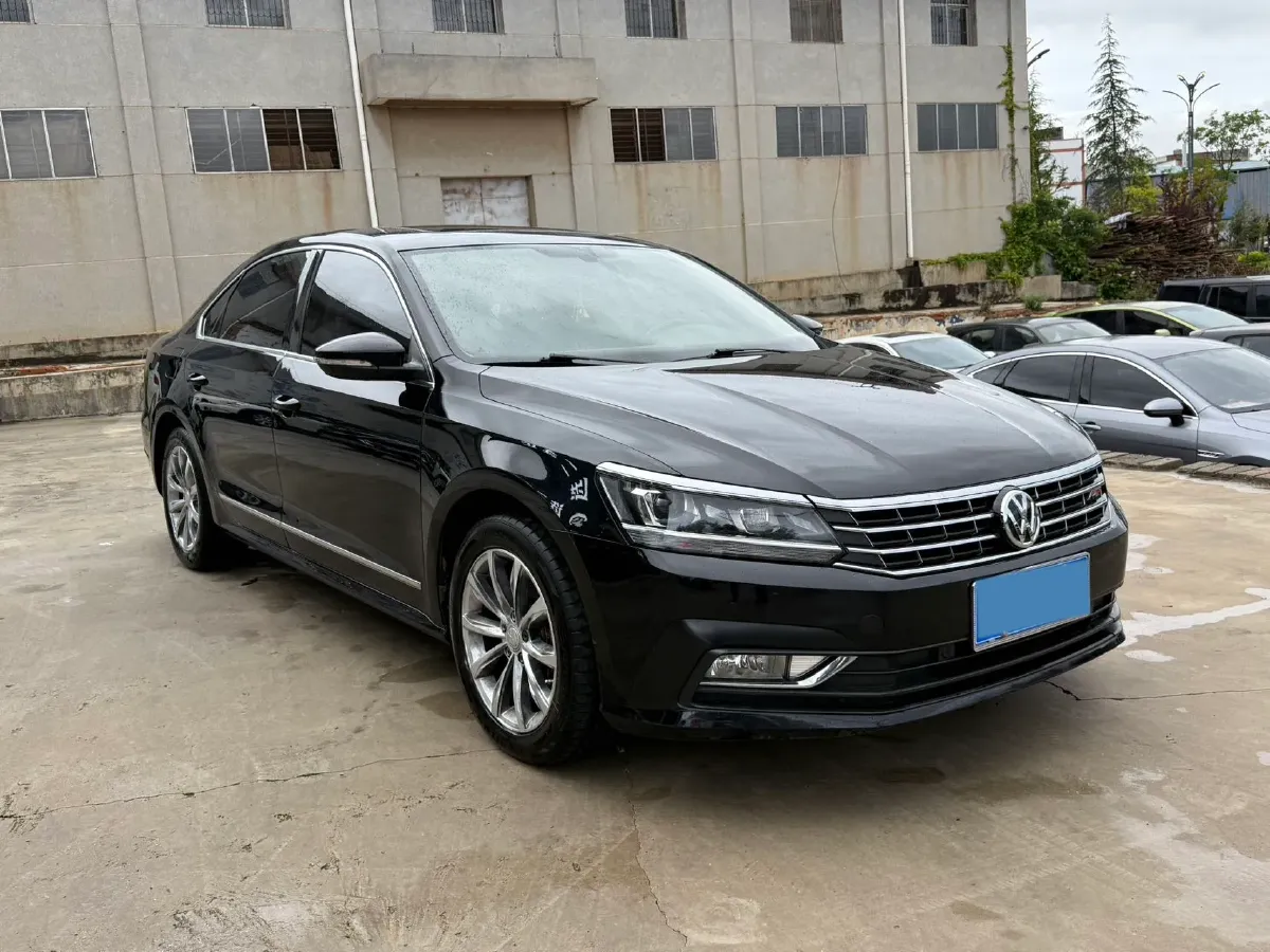 2017 Volkswagen Passat 1.8T 180HP L4 7DCT,autocango,china used car exporter,china ev exporter,chinese used car exporter,chinese used ev exporter