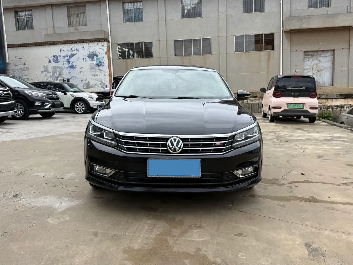 2017 Volkswagen Passat 1.8T 180HP L4 7DCT,autocango,china used car exporter,china ev exporter,chinese used car exporter,chinese used ev exporter