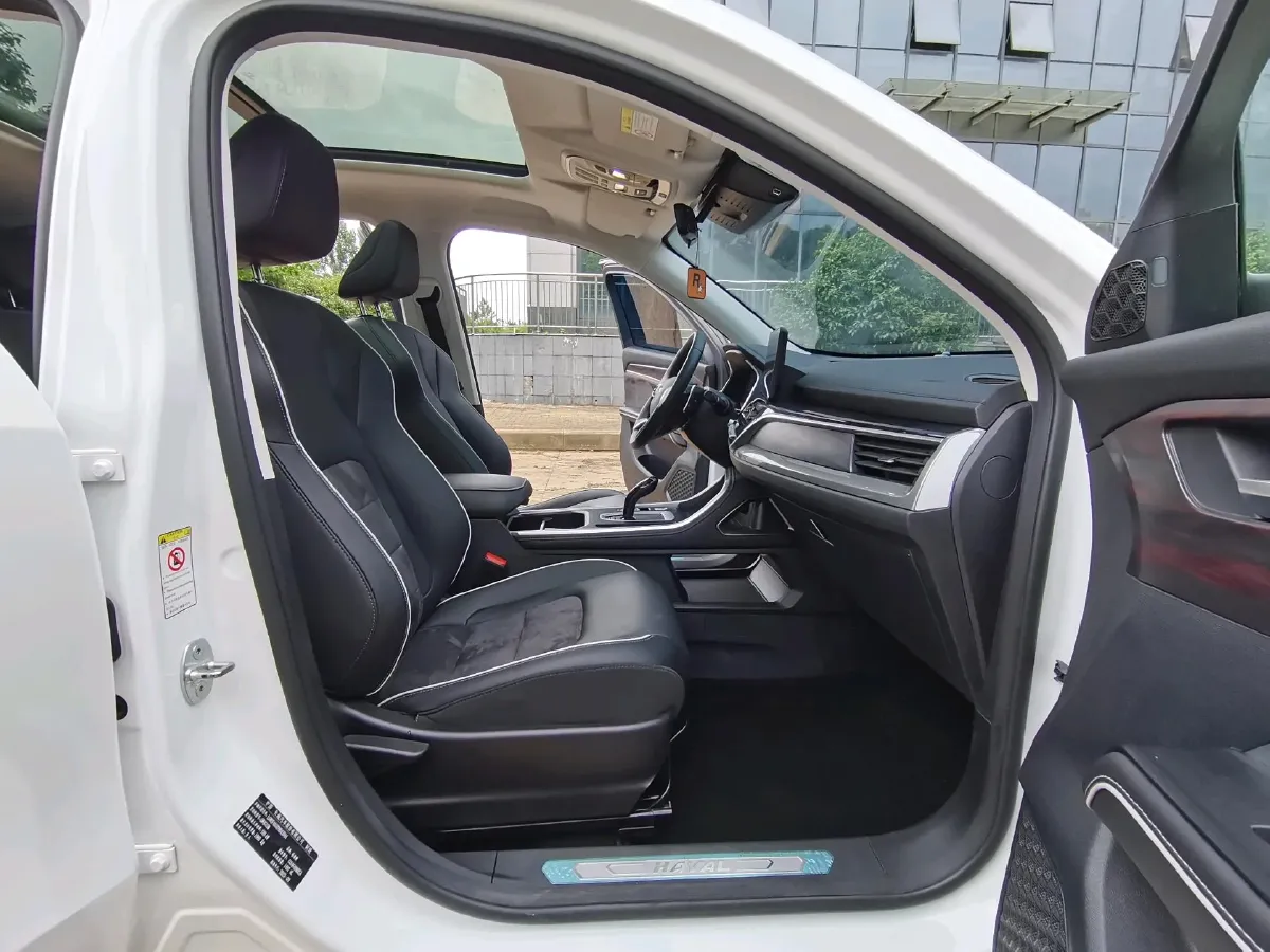 2023 Haval H6 1.5T 150HP L4 7DCT,autocango,china used car exporter,china ev exporter,chinese used car exporter,chinese used ev exporter