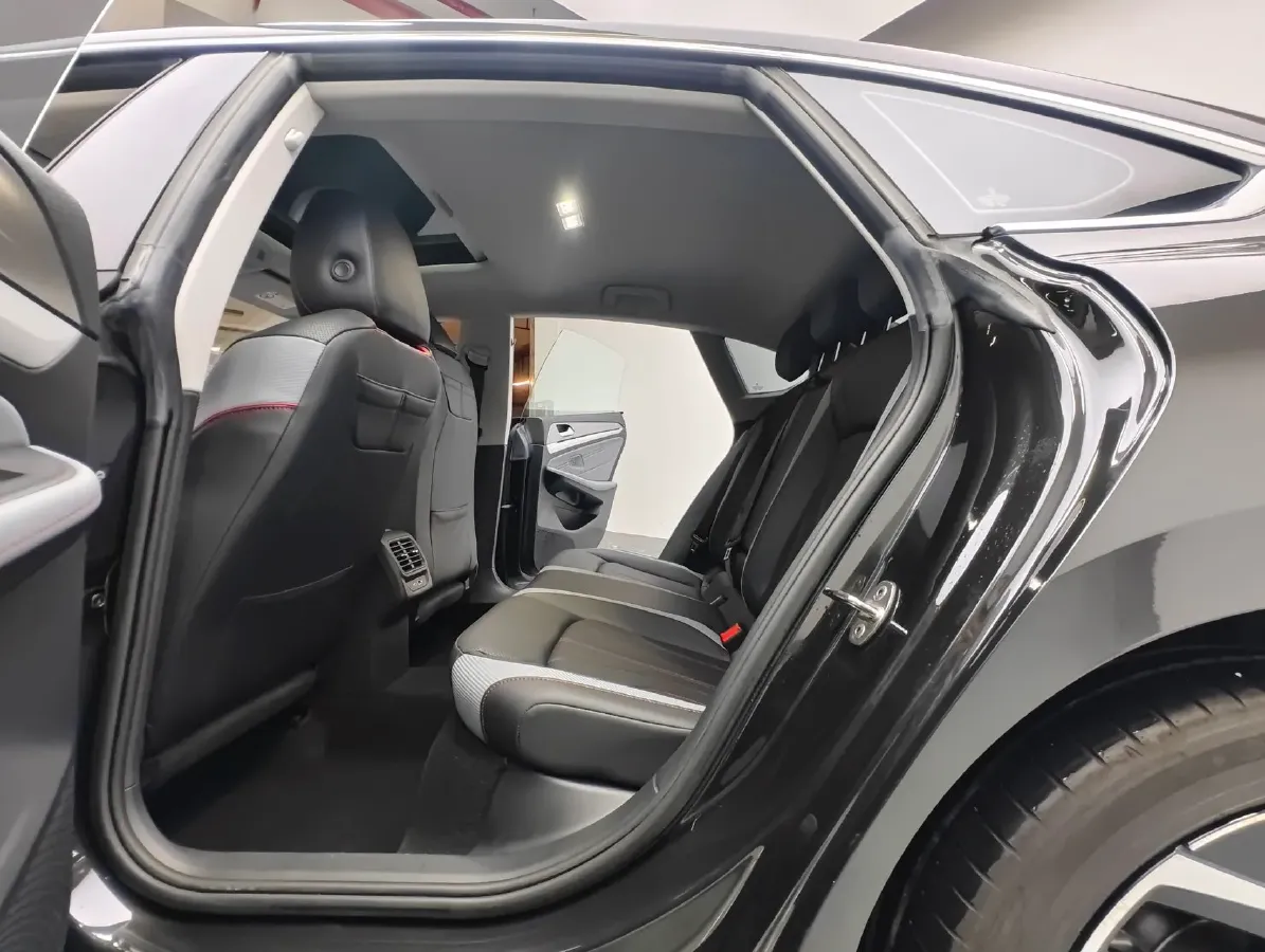 2022 Exceed TXL 2.0T 261HP L4 7DCT,autocango,china used car exporter,china ev exporter,chinese used car exporter,chinese used ev exporter