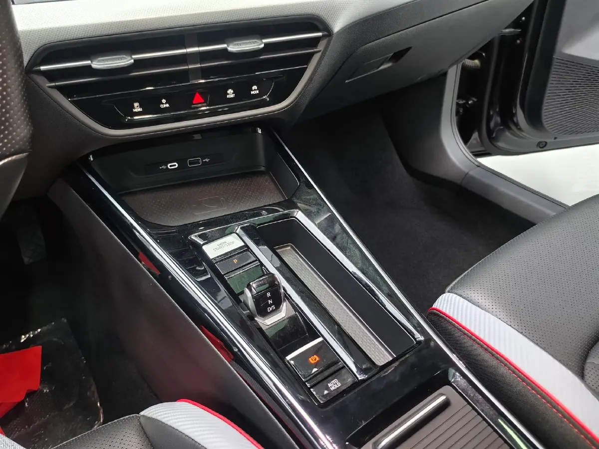 2022 Exceed TXL 2.0T 261HP L4 7DCT,autocango,china used car exporter,china ev exporter,chinese used car exporter,chinese used ev exporter
