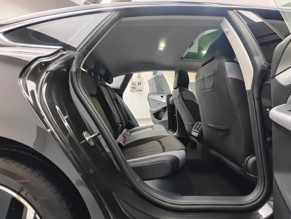 2022 Exceed TXL 2.0T 261HP L4 7DCT,autocango,china used car exporter,china ev exporter,chinese used car exporter,chinese used ev exporter