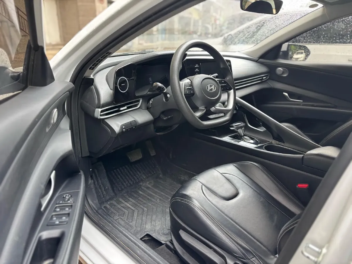 2023 Hyundai Elantra 1.5L 115HP L4 CVT,autocango,china used car exporter,china ev exporter,chinese used car exporter,chinese used ev exporter