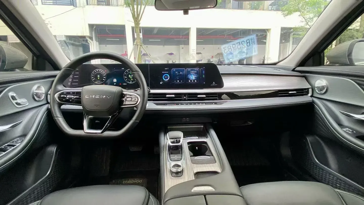 2025 Chery Arrizo 8 1.6T 197HP L4 7DCT,autocango,china used car exporter,china ev exporter,chinese used car exporter,chinese used ev exporter