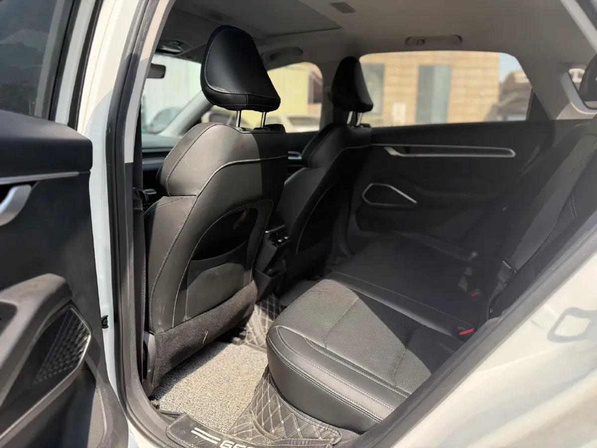 2022 Geely Emgrand 1.5L 114HP L4 CVT,autocango,china used car exporter,china ev exporter,chinese used car exporter,chinese used ev exporter