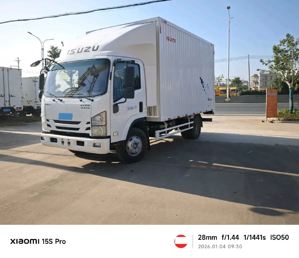2025 Isuzu Light Truck 5MT,autocango,china used car exporter,china ev exporter,chinese used car exporter,chinese used ev exporter