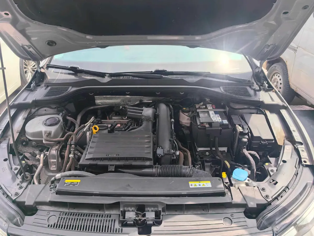 2021 Volkswagen Golf 1.4T 150HP L4 7DCT,autocango,china used car exporter,china ev exporter,chinese used car exporter,chinese used ev exporter