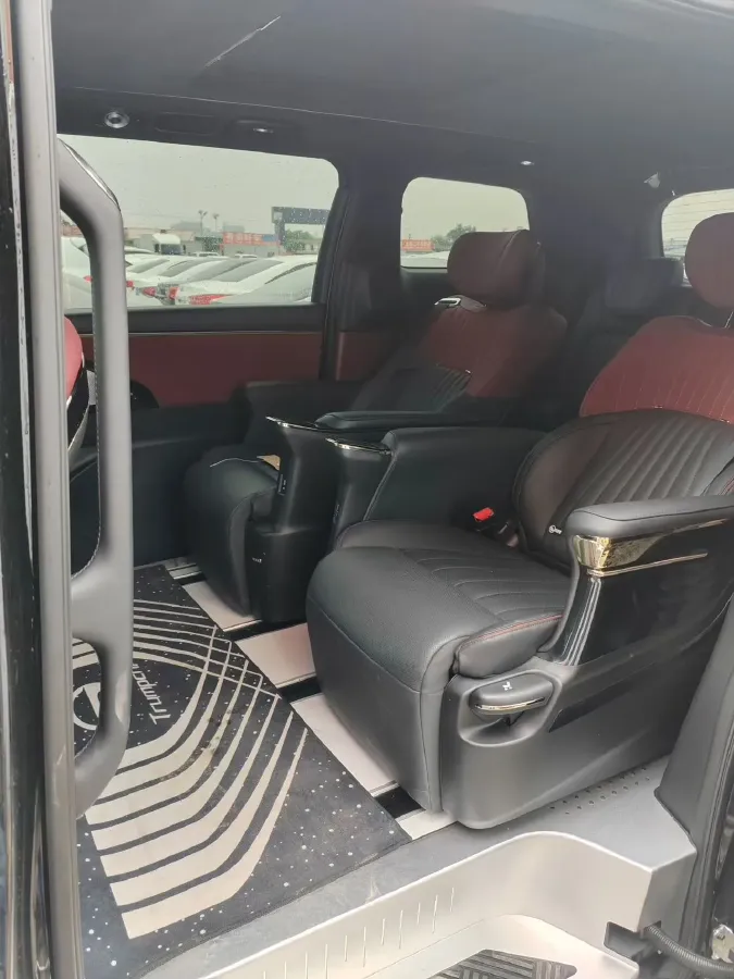 2024 GAC Trumpchi M8 2.0T 252HP L4 8AT,autocango,china used car exporter,china ev exporter,chinese used car exporter,chinese used ev exporter