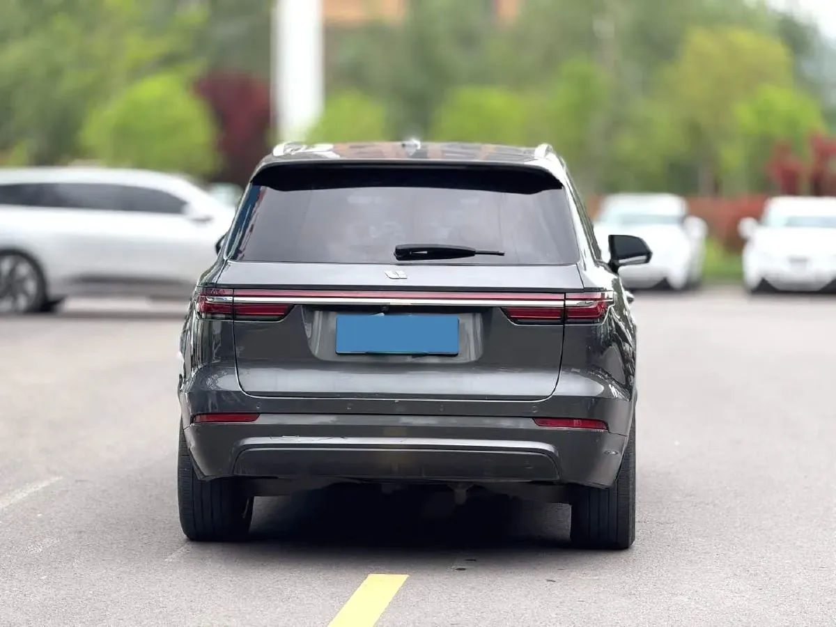 2020 Li ONE Range Extended 131HP REEV 40.5KWH,autocango,china used car exporter,china ev exporter,chinese used car exporter,chinese used ev exporter