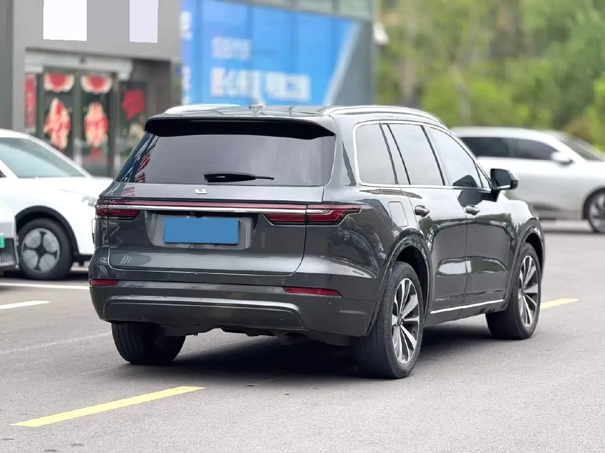 2020 Li ONE Range Extended 131HP REEV 40.5KWH,autocango,china used car exporter,china ev exporter,chinese used car exporter,chinese used ev exporter