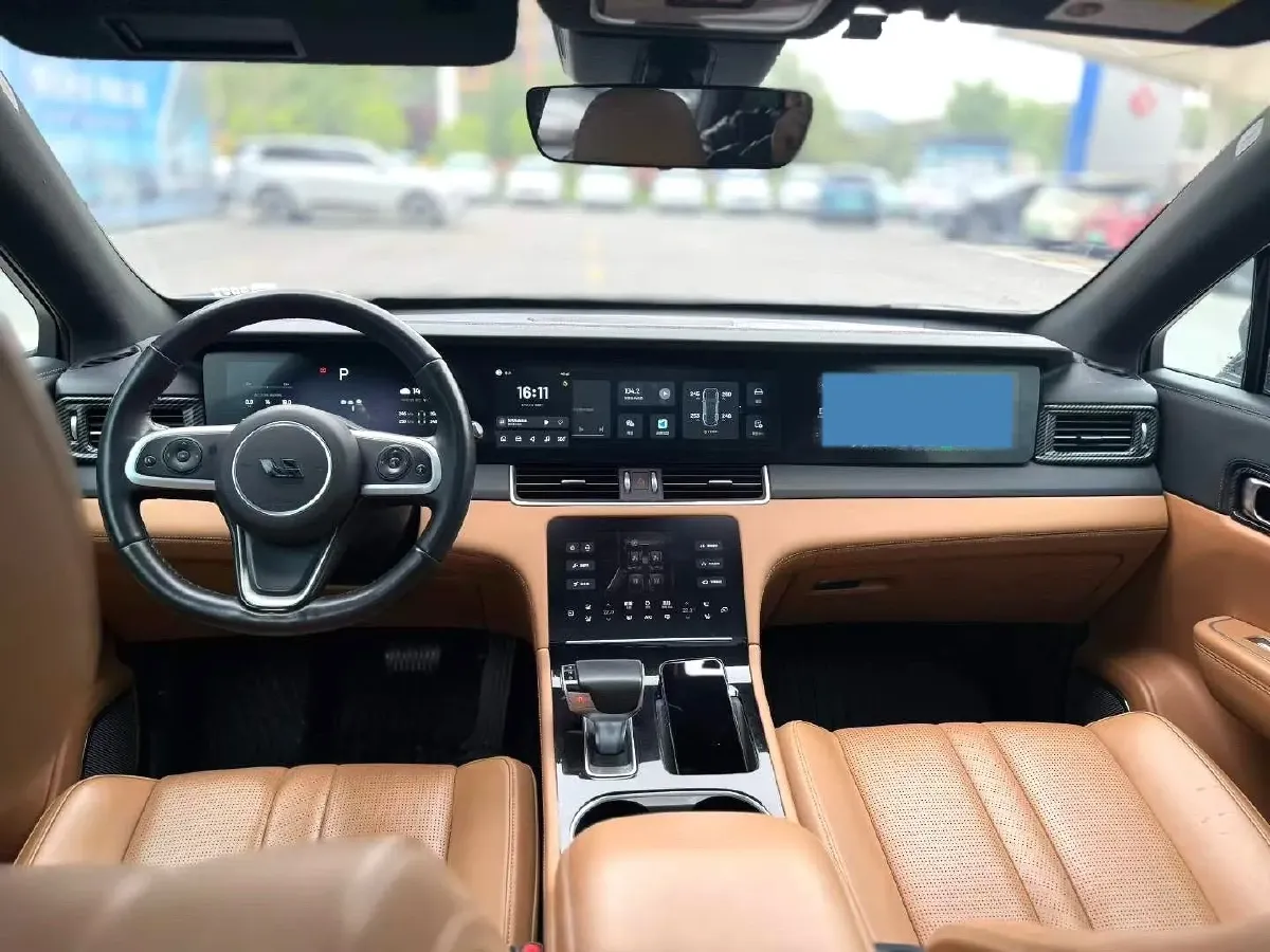 2020 Li ONE Range Extended 131HP REEV 40.5KWH,autocango,china used car exporter,china ev exporter,chinese used car exporter,chinese used ev exporter