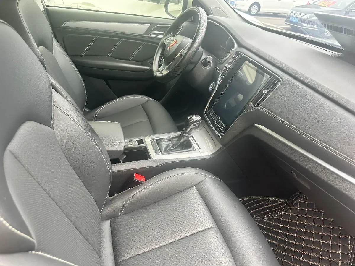 2020 Roewe i6 1.5T 169HP L4 7DCT,autocango,china used car exporter,china ev exporter,chinese used car exporter,chinese used ev exporter