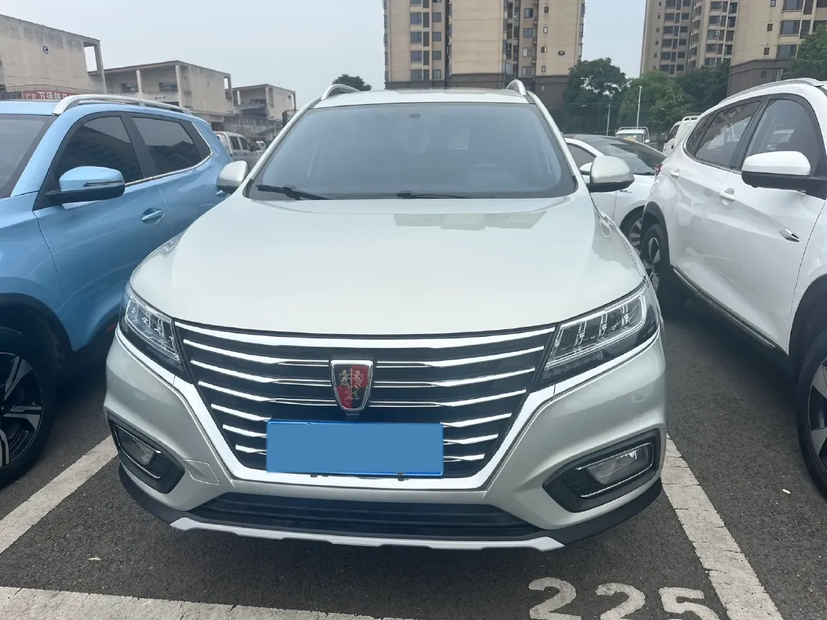 2020 Roewe i6 1.5T 169HP L4 7DCT,autocango,china used car exporter,china ev exporter,chinese used car exporter,chinese used ev exporter