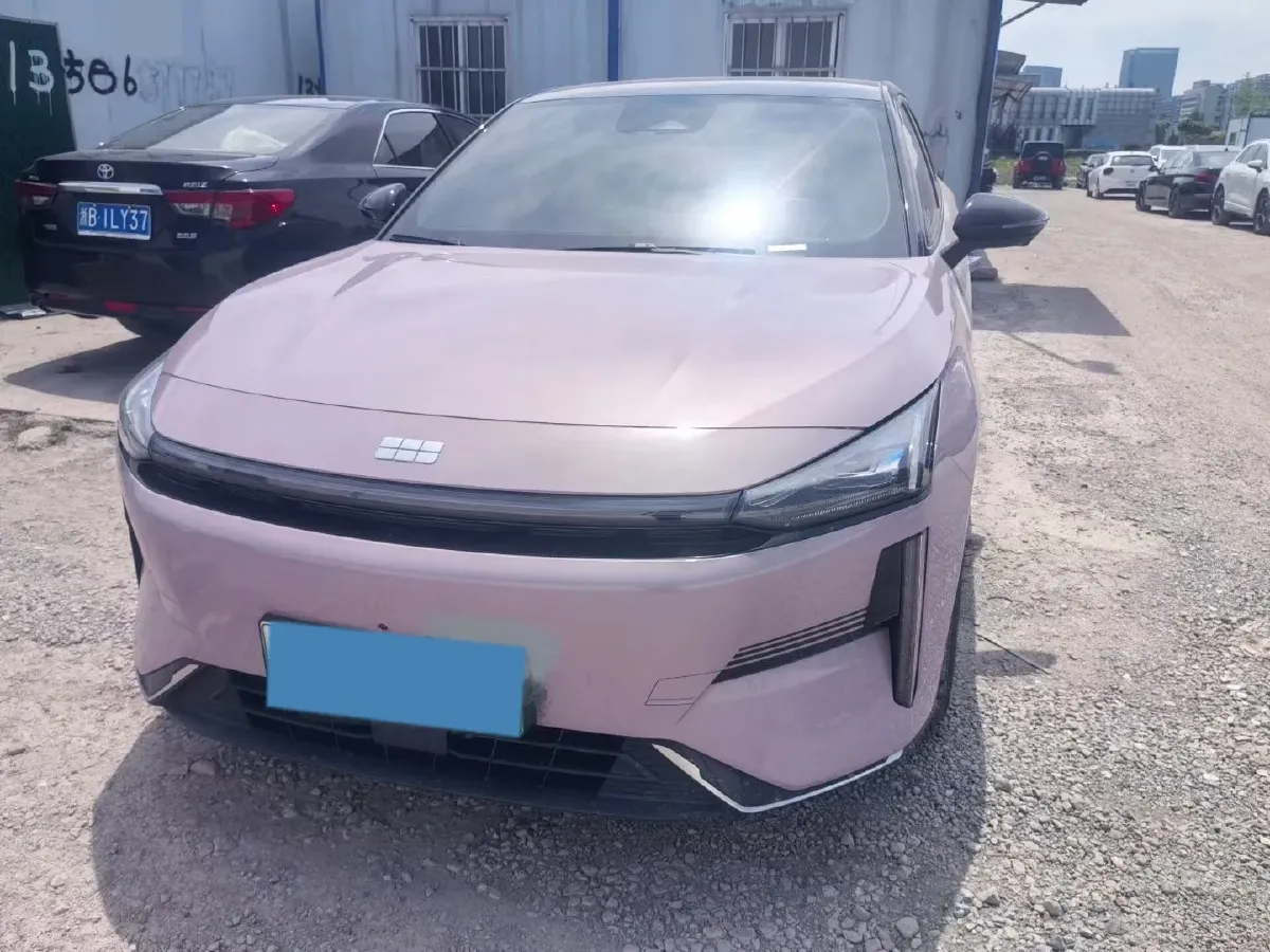 2023 Geely Galaxy L6 1.5T 163HP L4 3DHT PHEV,autocango,china used car exporter,china ev exporter,chinese used car exporter,chinese used ev exporter