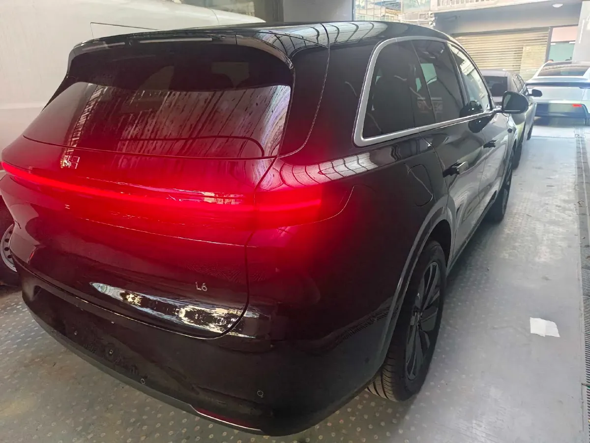 2025 Li L6 Range Extended 154HP L4 REEV,autocango,china used car exporter,china ev exporter,chinese used car exporter,chinese used ev exporter