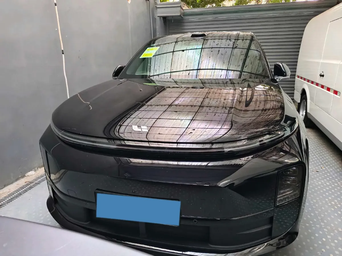 2025 Li L6 Range Extended 154HP L4 REEV,autocango,china used car exporter,china ev exporter,chinese used car exporter,chinese used ev exporter