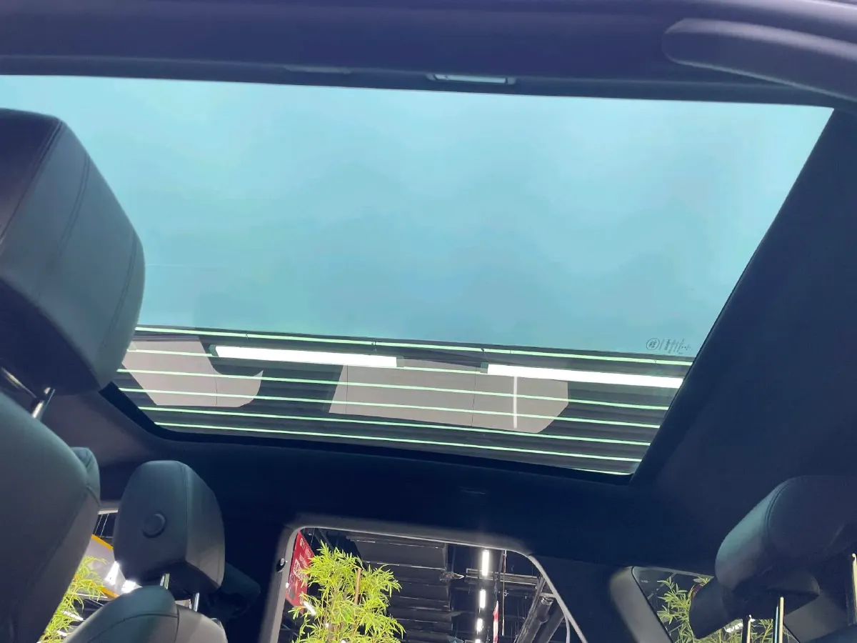 2020 Land Rover Range Rover Evoque 2.0T 249HP L4 9AT,autocango,china used car exporter,china ev exporter,chinese used car exporter,chinese used ev exporter