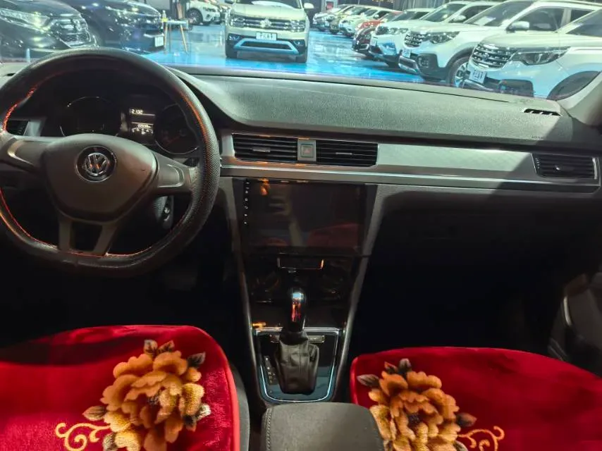 2023 Volkswagen Bora 1.5L 113HP L4 6AT,autocango,china used car exporter,china ev exporter,chinese used car exporter,chinese used ev exporter