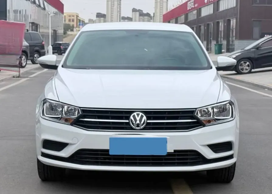2023 Volkswagen Bora 1.5L 113HP L4 6AT,autocango,china used car exporter,china ev exporter,chinese used car exporter,chinese used ev exporter