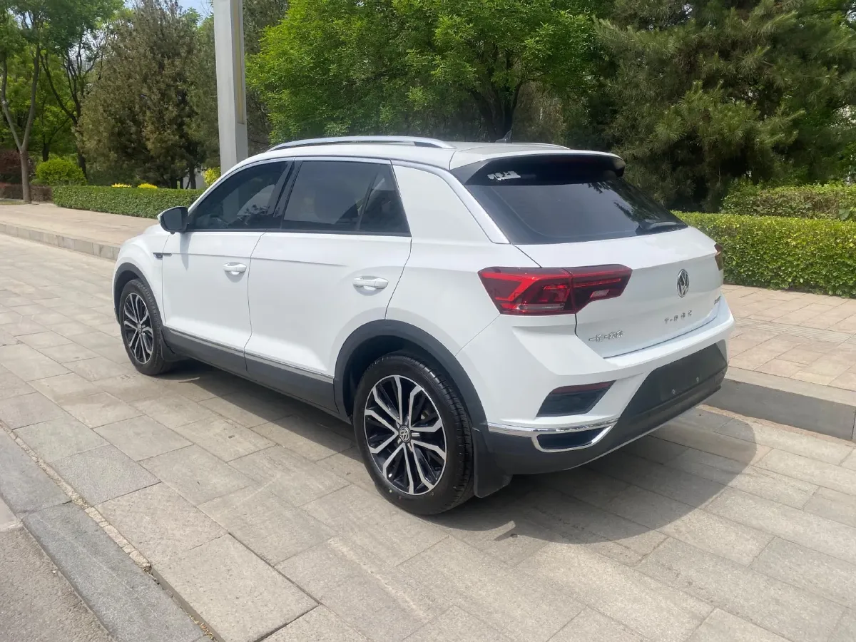 2020 Volkswagen T-Roc 1.4T 150HP L4 7DCT,autocango,china used car exporter,china ev exporter,chinese used car exporter,chinese used ev exporter