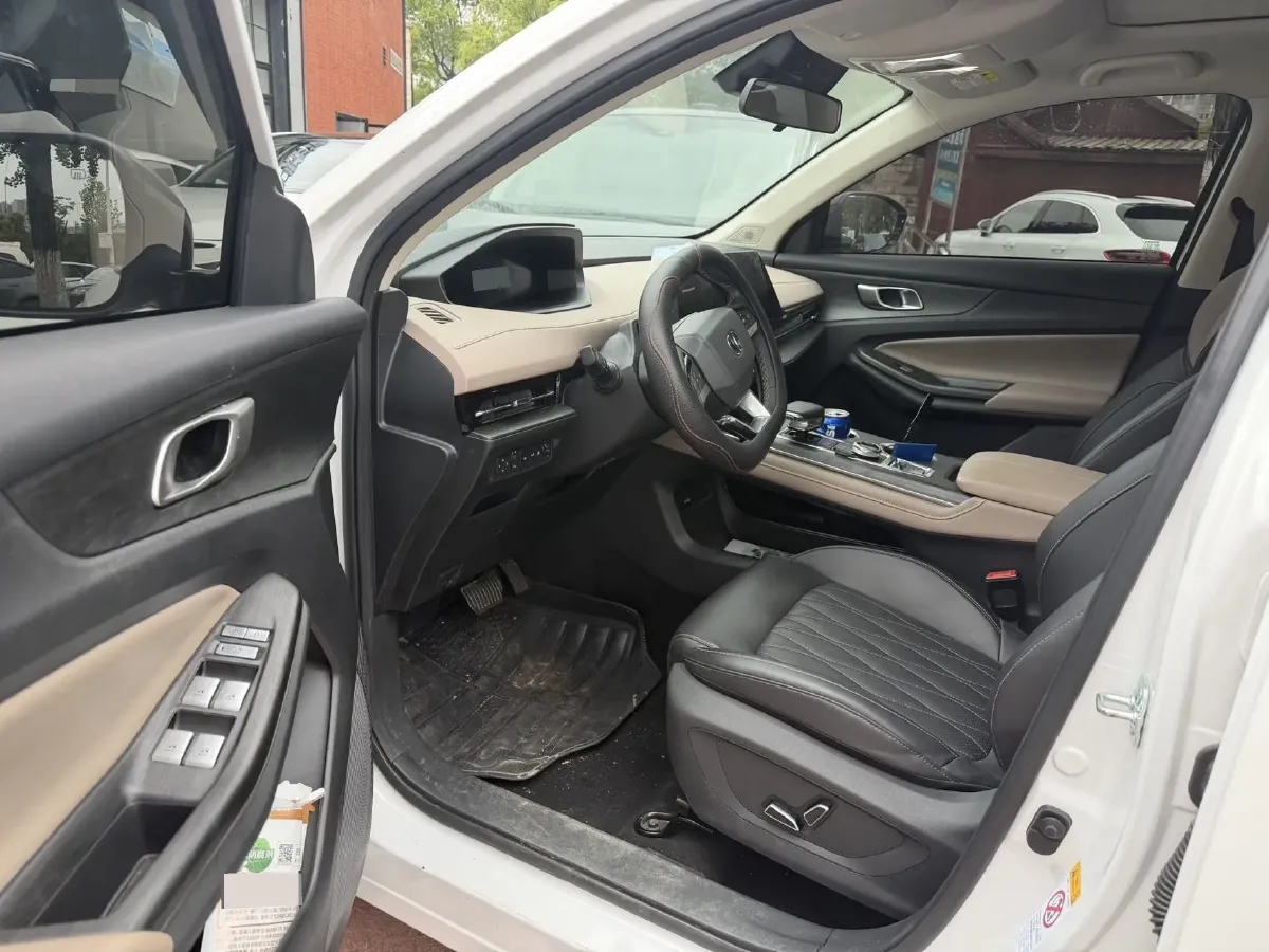 2022 ChangAn CS55 Plus 1.5T 188HP L4 7DCT,autocango,china used car exporter,china ev exporter,chinese used car exporter,chinese used ev exporter