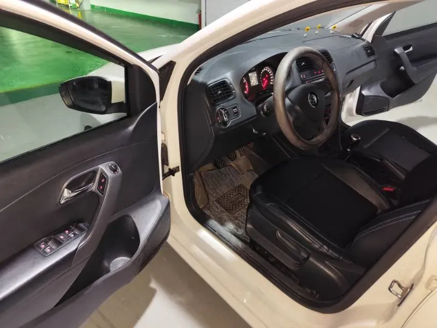 2018 ChangAn Eado 1.6L 128HP L4 5MT,autocango,china used car exporter,china ev exporter,chinese used car exporter,chinese used ev exporter