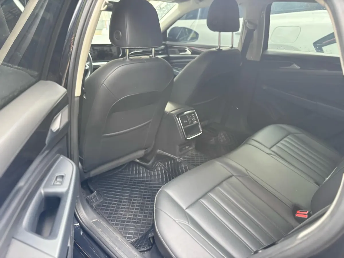 2023 Volkswagen Passat 1.4T 150HP L4 7DCT,autocango,china used car exporter,china ev exporter,chinese used car exporter,chinese used ev exporter