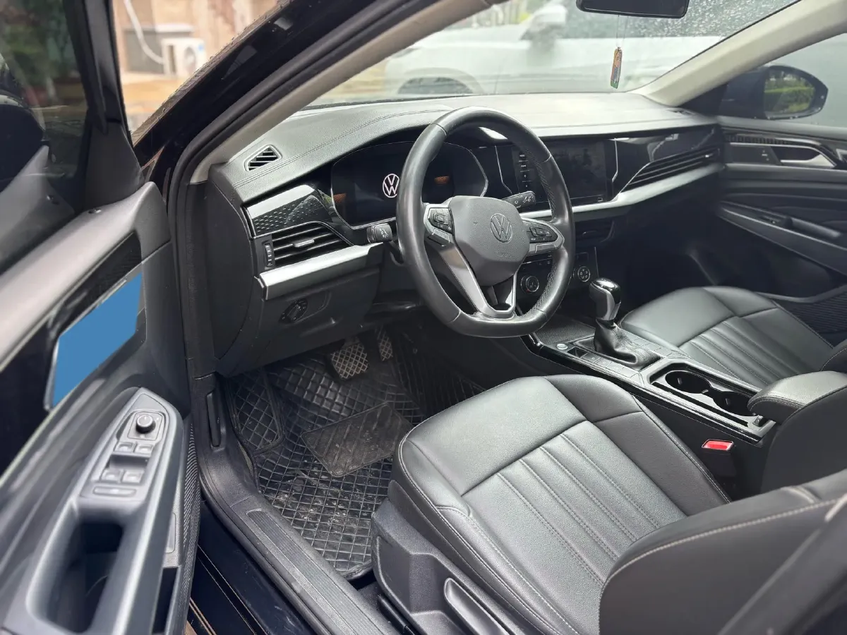 2023 Volkswagen Passat 1.4T 150HP L4 7DCT,autocango,china used car exporter,china ev exporter,chinese used car exporter,chinese used ev exporter